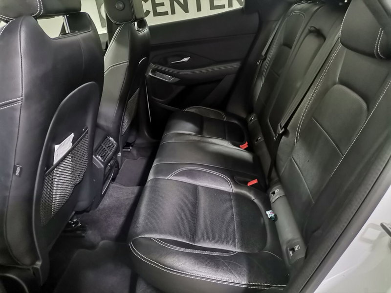 Jaguar E-Pace usata a Salerno (10)