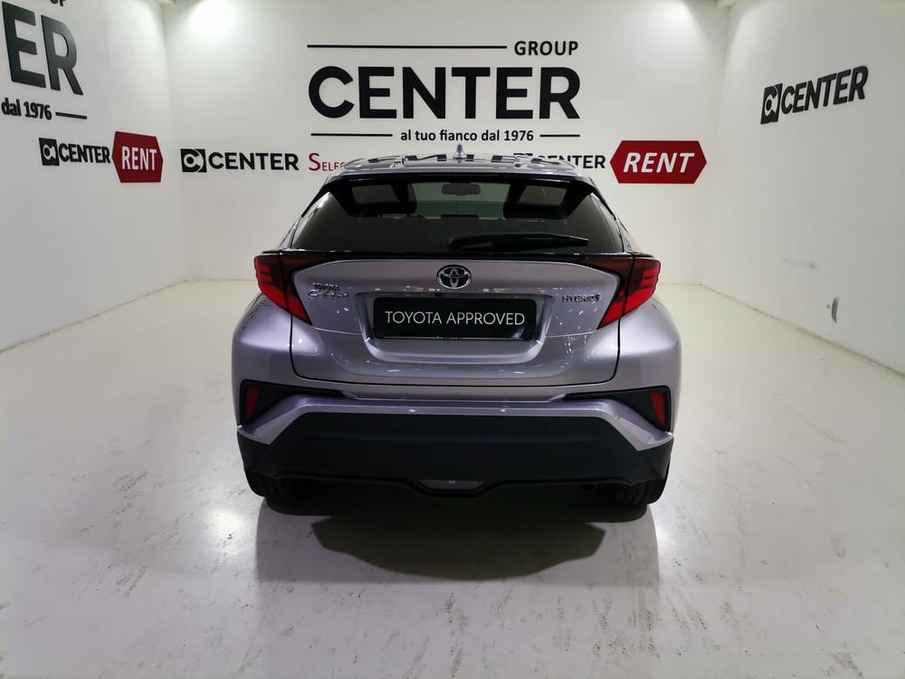 Toyota Toyota C-HR usata a Salerno (5)