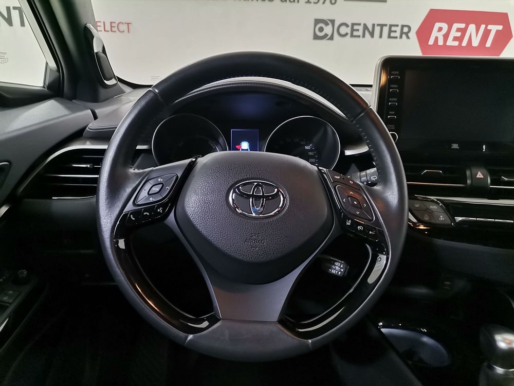 Toyota Toyota C-HR usata a Salerno (8)
