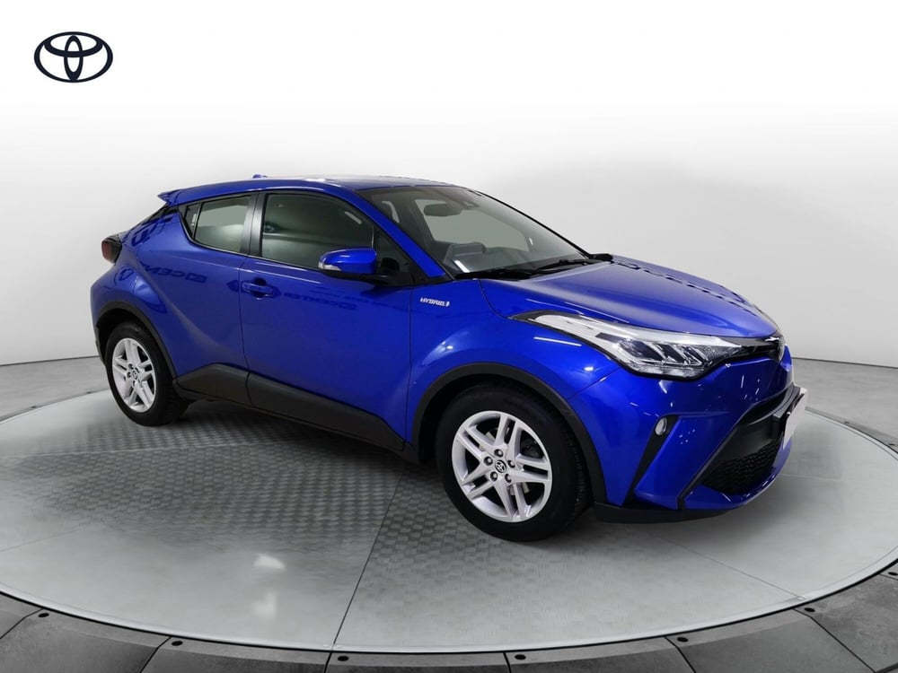 Toyota Toyota C-HR usata a Salerno (3)