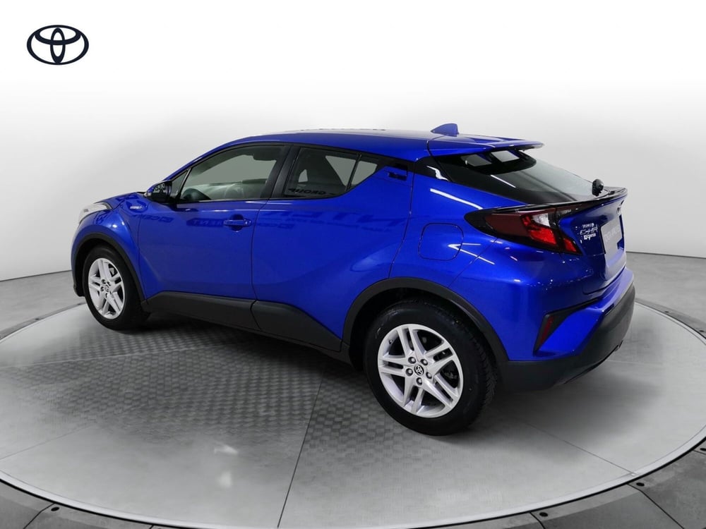 Toyota Toyota C-HR usata a Salerno (4)
