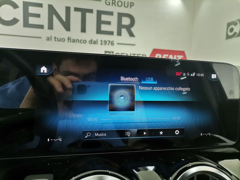 Mercedes-Benz GLA SUV usata a Salerno (20)