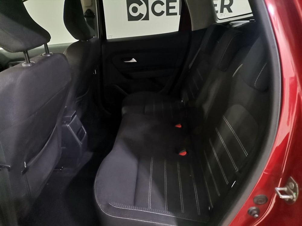 Dacia Duster usata a Salerno (10)
