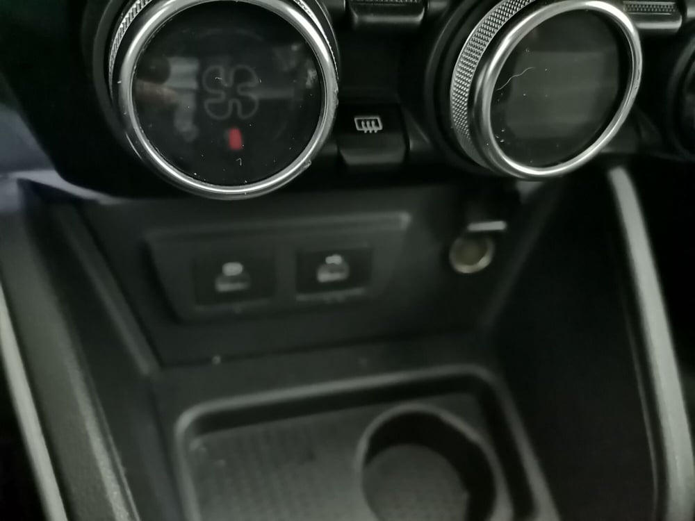 Dacia Duster usata a Salerno (18)