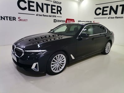 BMW Serie 5 520d 48V xDrive Business del 2021 usata a Salerno