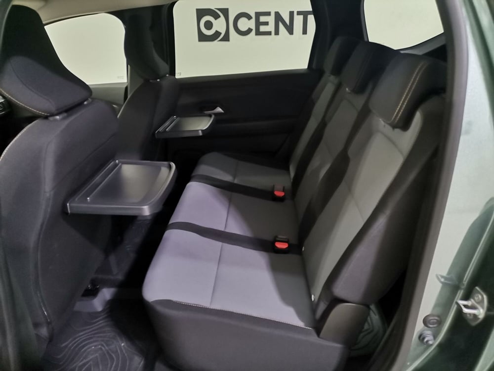 Dacia Jogger nuova a Salerno (10)