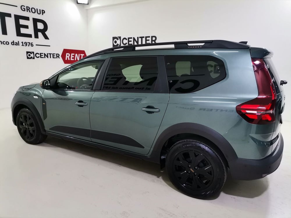 Dacia Jogger nuova a Salerno (4)