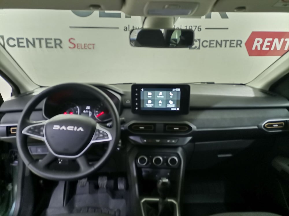 Dacia Jogger nuova a Salerno (7)