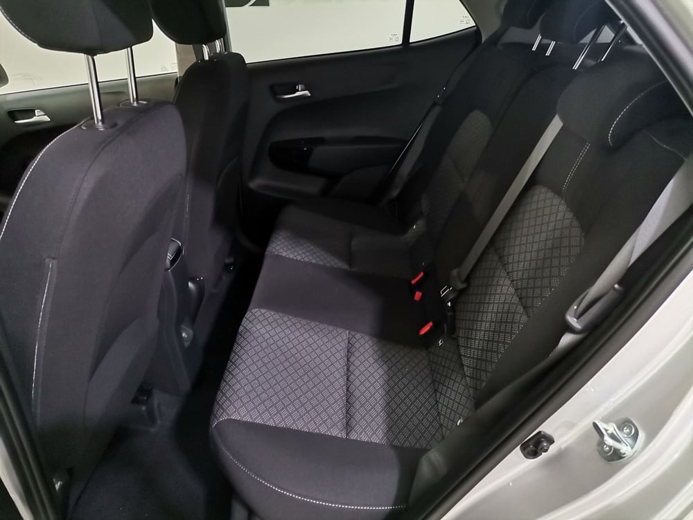 Kia Picanto nuova a Salerno (10)