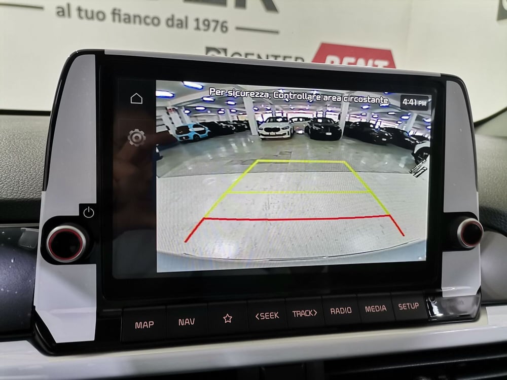 Kia Picanto nuova a Salerno (11)