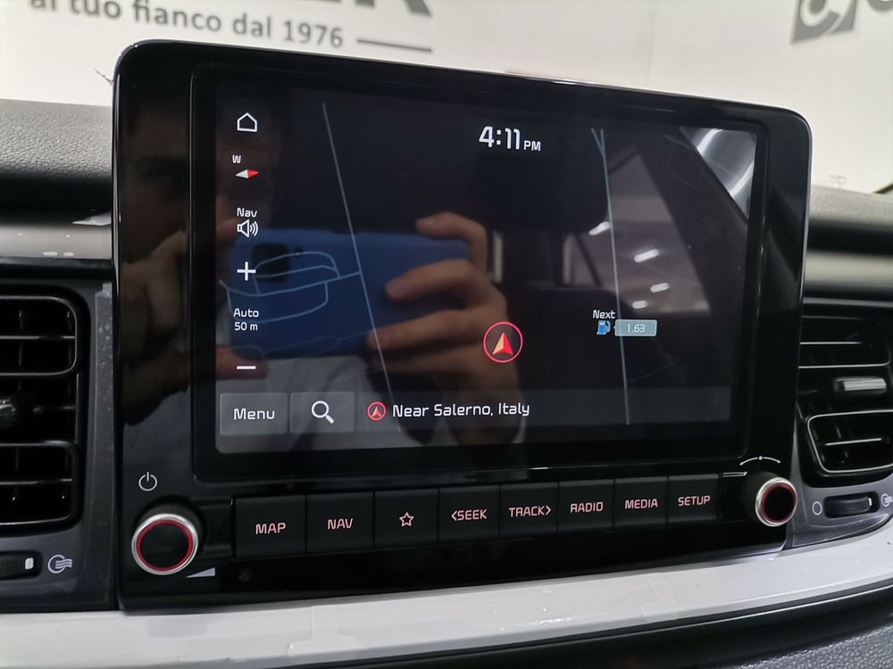 Kia Stonic nuova a Salerno (18)