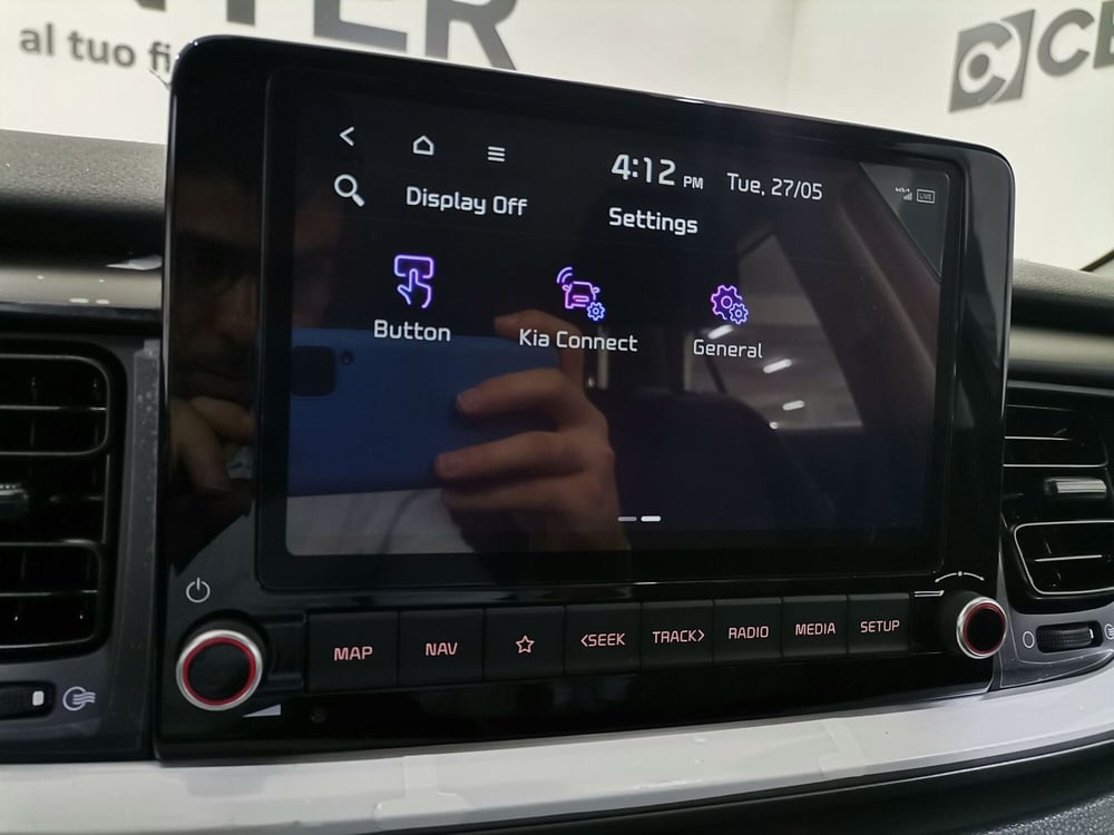 Kia Stonic nuova a Salerno (19)