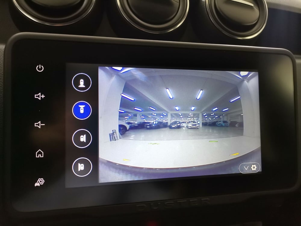 Dacia Duster usata a Salerno (12)