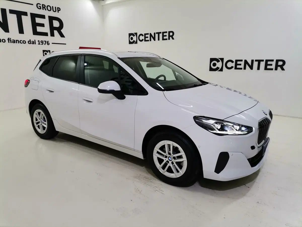 BMW Serie 2 Active Tourer usata a Salerno (3)