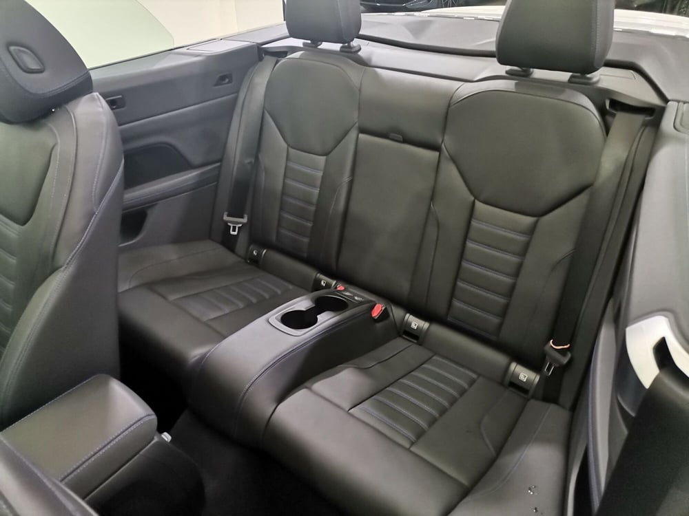 BMW Serie 4 Cabrio nuova a Salerno (9)