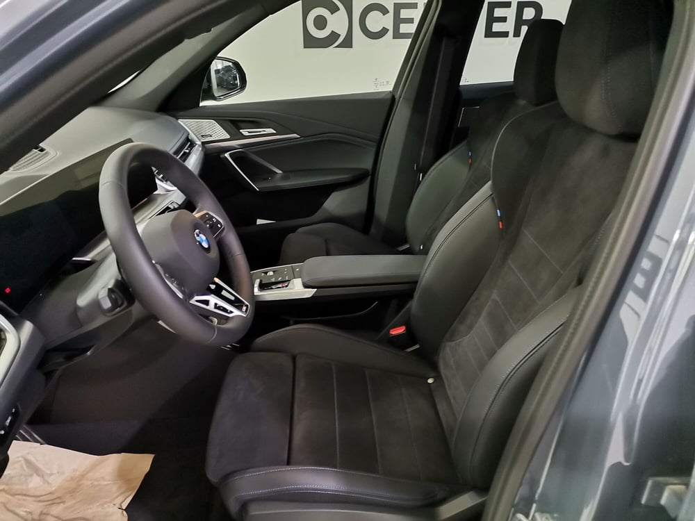 BMW X1 nuova a Salerno (9)