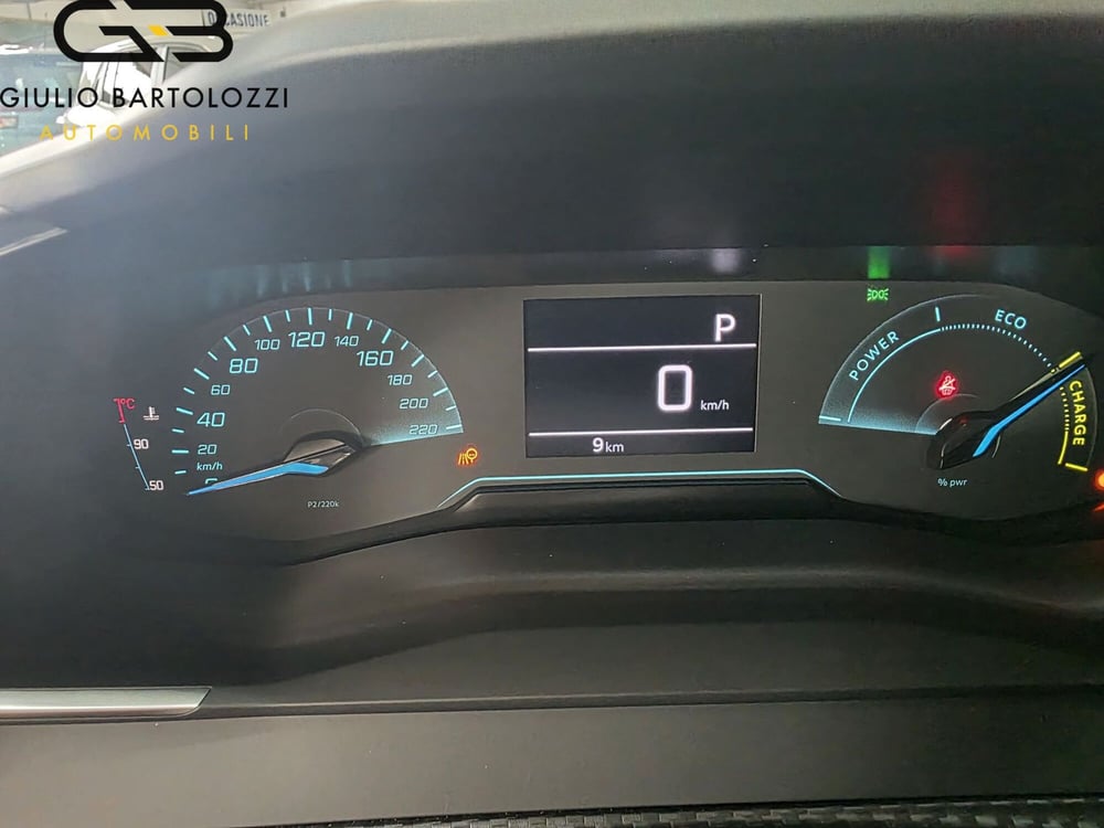 Peugeot 208 nuova a Prato (13)