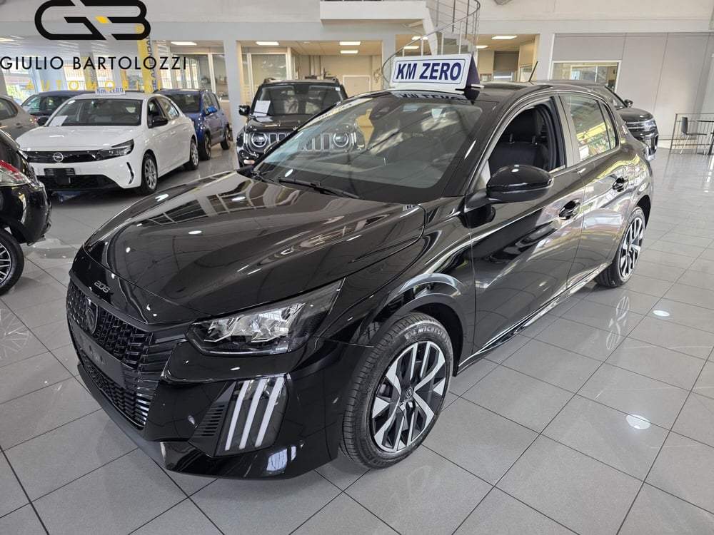 Peugeot 208 nuova a Prato (3)