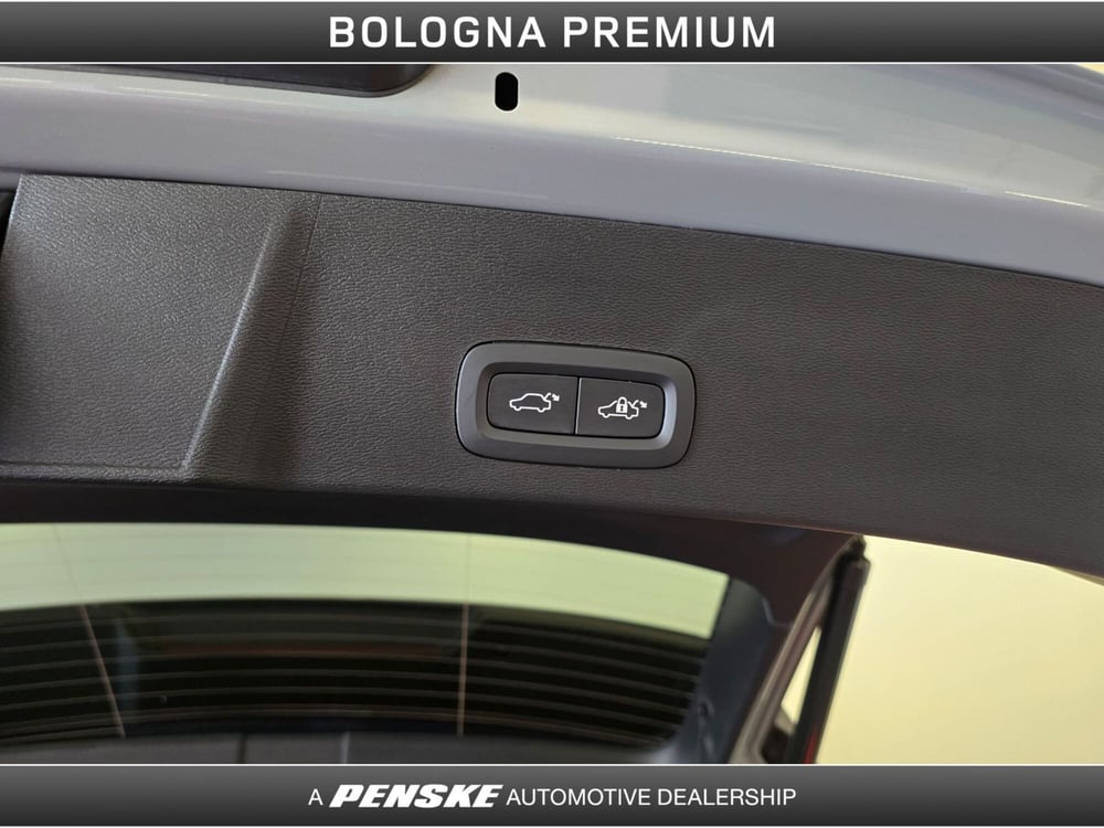 Volvo XC40 usata a Bologna (10)
