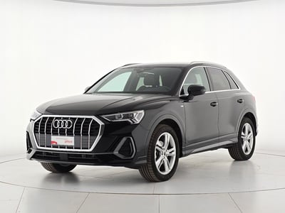 Audi Q3 35 2.0 tdi S line edition s-tronic del 2024 usata a Asti