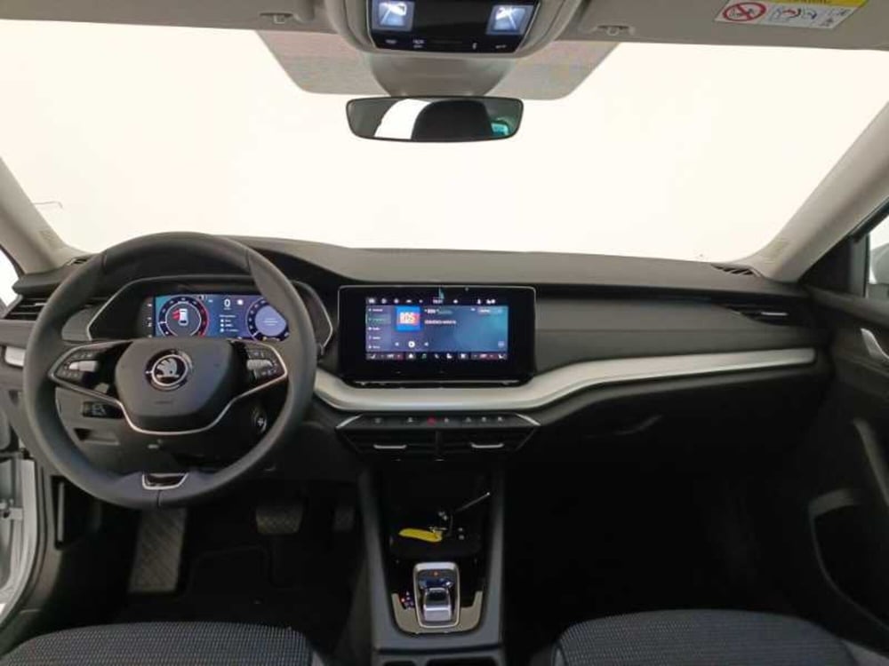 Skoda Octavia Station Wagon nuova a Treviso (9)
