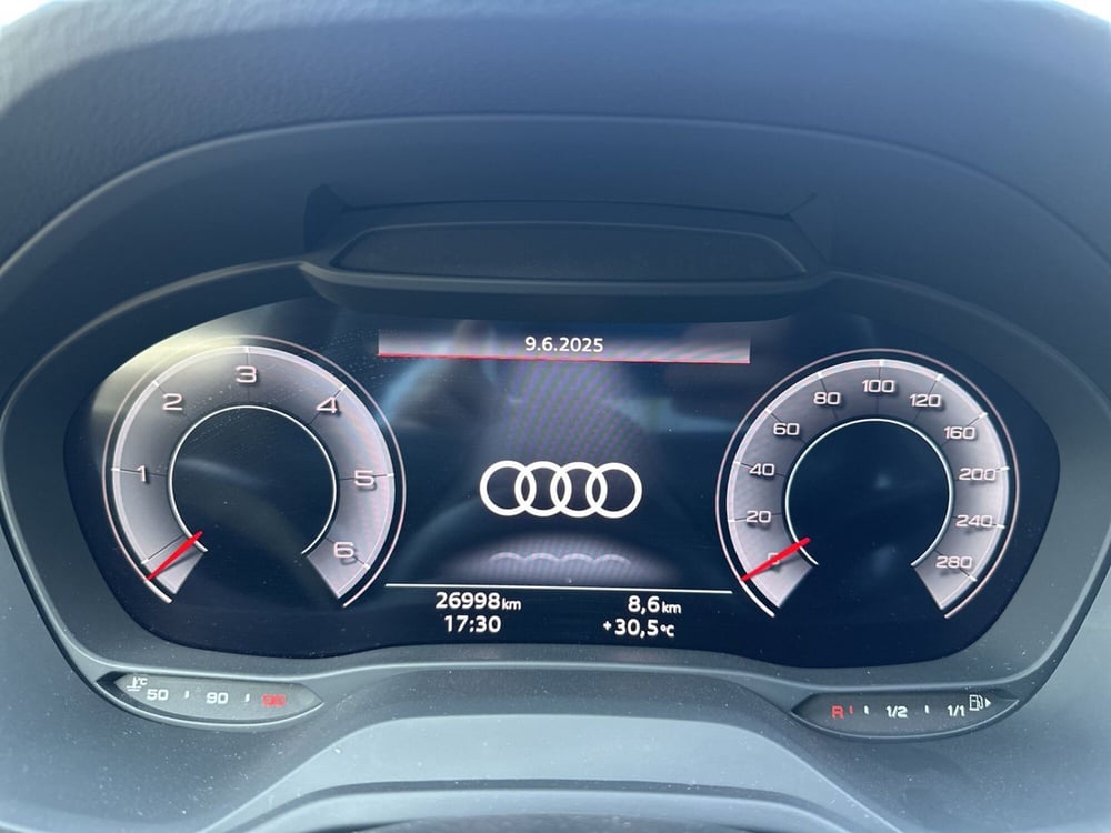 Audi Q2 usata a Napoli (12)