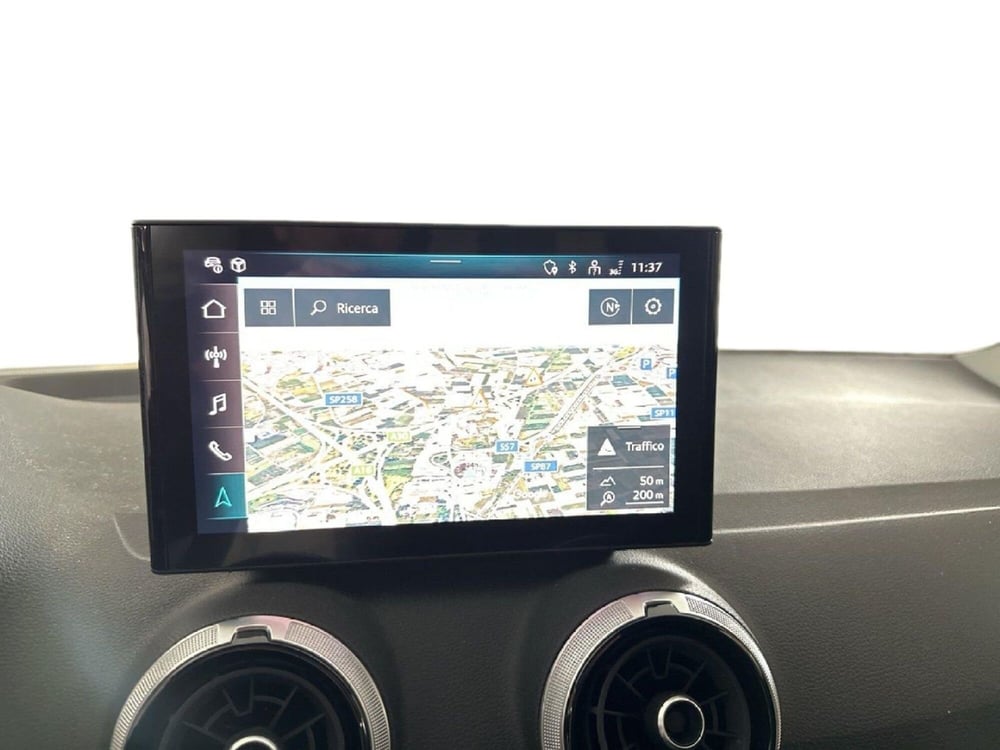 Audi Q2 usata a Napoli (15)