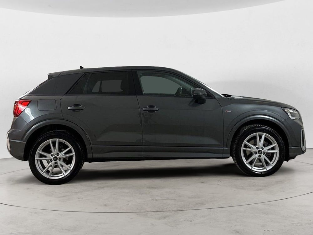 Audi Q2 usata a Napoli (3)