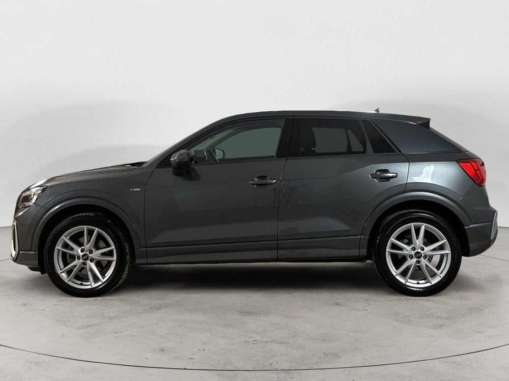 Audi Q2 usata a Napoli (5)