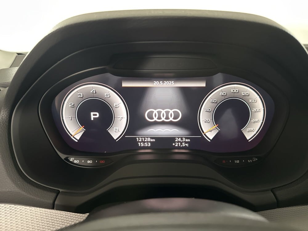 Audi Q2 usata a Napoli (12)
