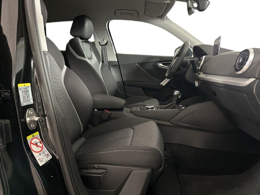 Audi Q2 usata a Napoli (7)