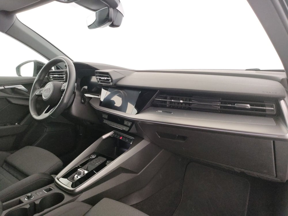 Audi A3 Sedan usata a Napoli (6)