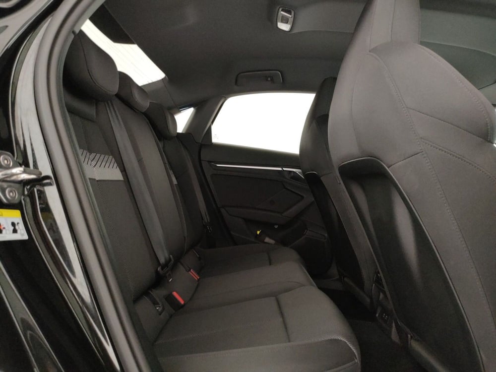 Audi A3 Sedan usata a Napoli (9)