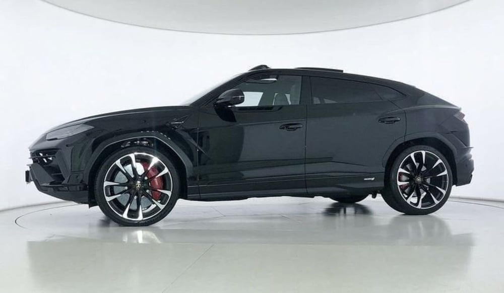 Lamborghini Urus usata a Perugia (12)