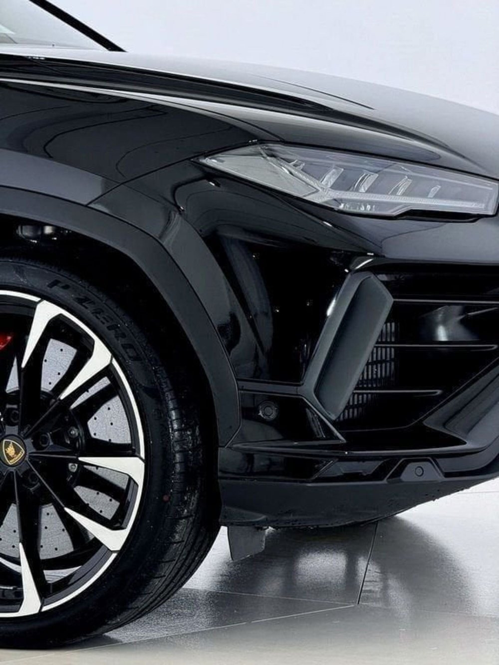 Lamborghini Urus usata a Perugia (14)