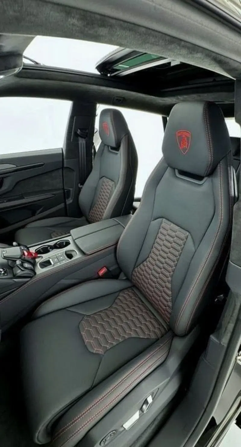 Lamborghini Urus usata a Perugia (16)