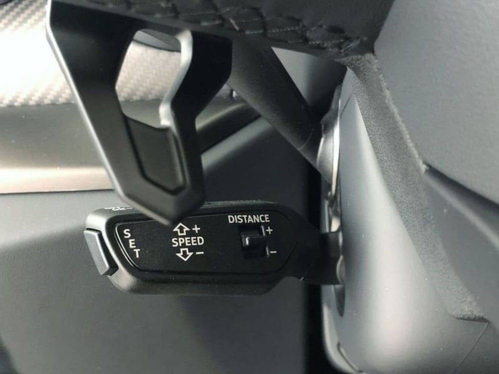 Lamborghini Urus usata a Perugia (19)