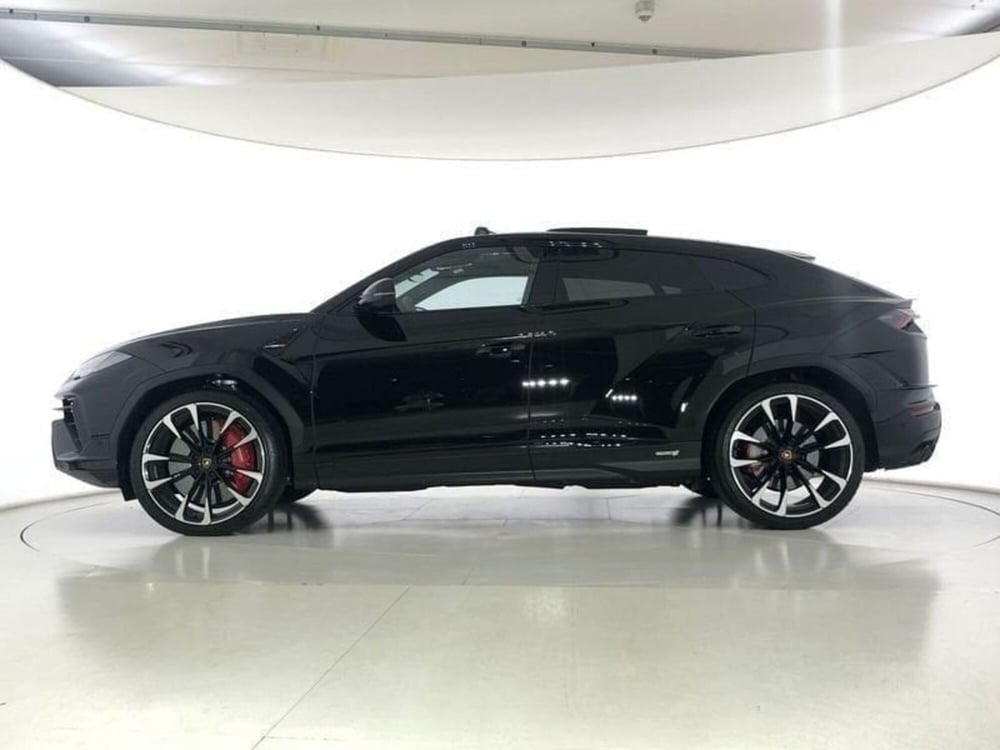 Lamborghini Urus usata a Perugia (8)