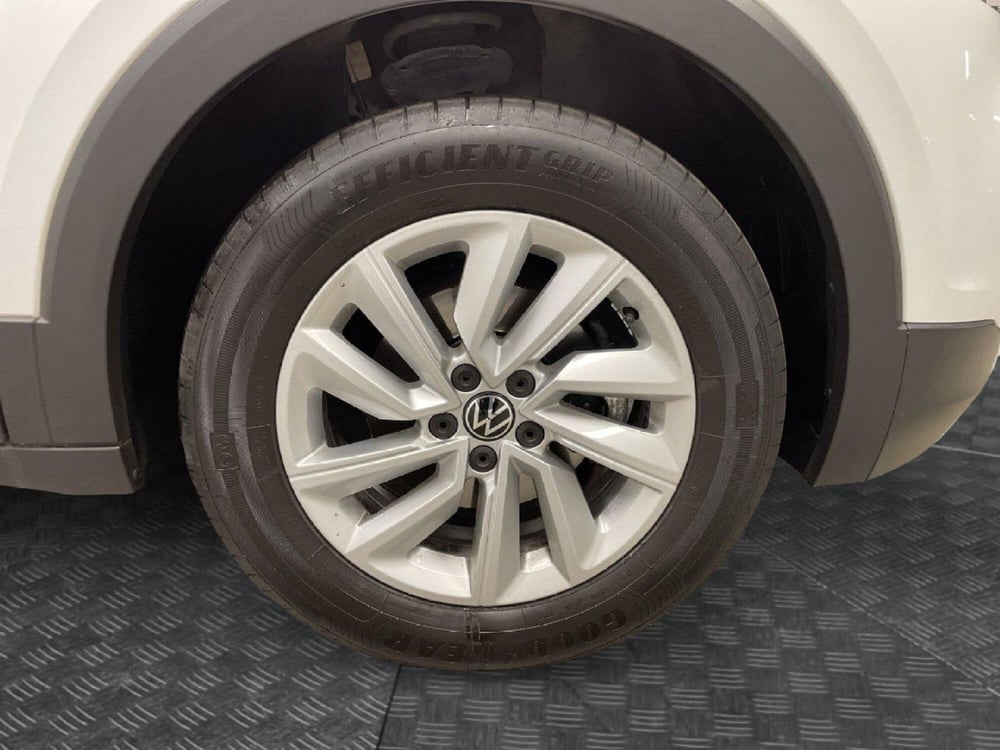 Volkswagen T-Cross usata a Varese (7)