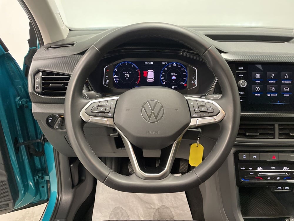 Volkswagen T-Cross usata a Varese (18)