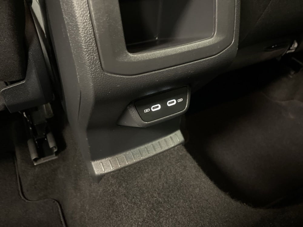 Volkswagen T-Cross usata a Varese (20)