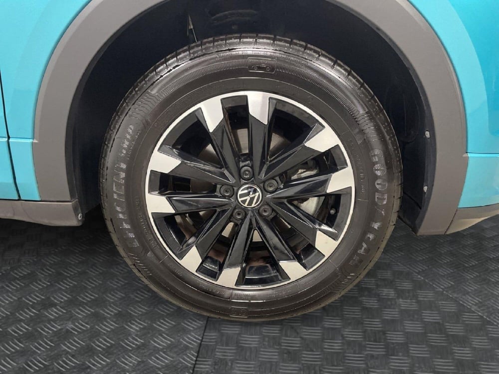 Volkswagen T-Cross usata a Varese (7)