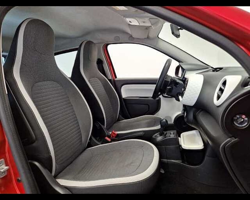 Renault Twingo usata a Milano (10)