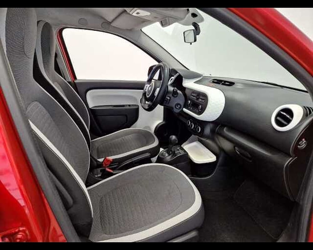 Renault Twingo usata a Milano (9)