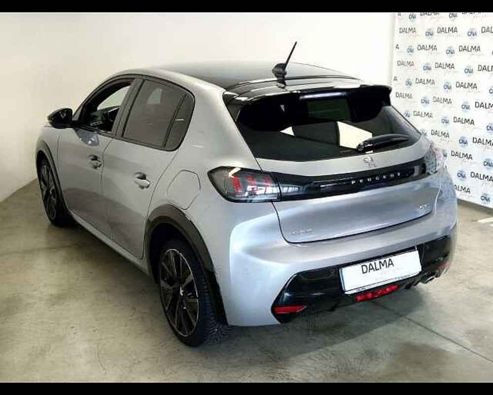 Peugeot 208 usata a Milano (15)