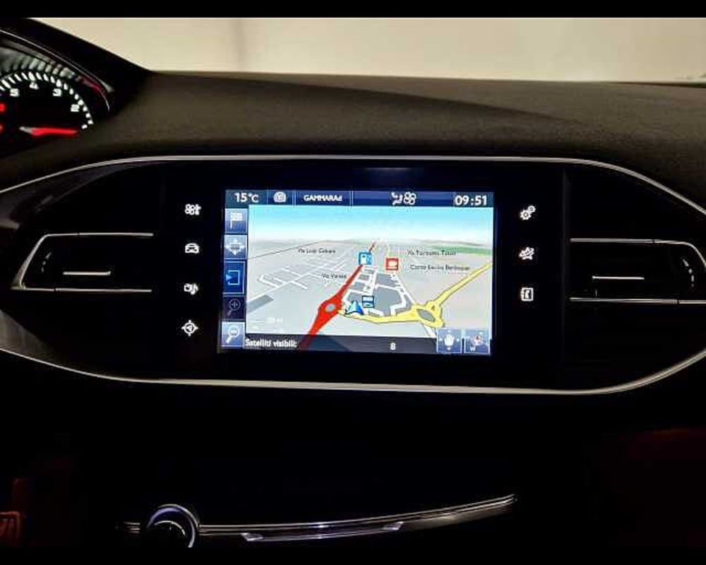 Peugeot 308 usata a Milano (10)