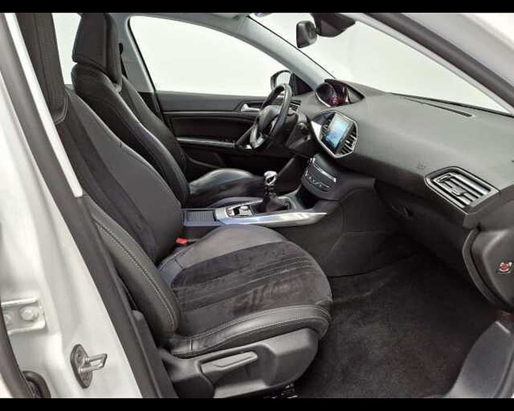 Peugeot 308 usata a Milano (11)