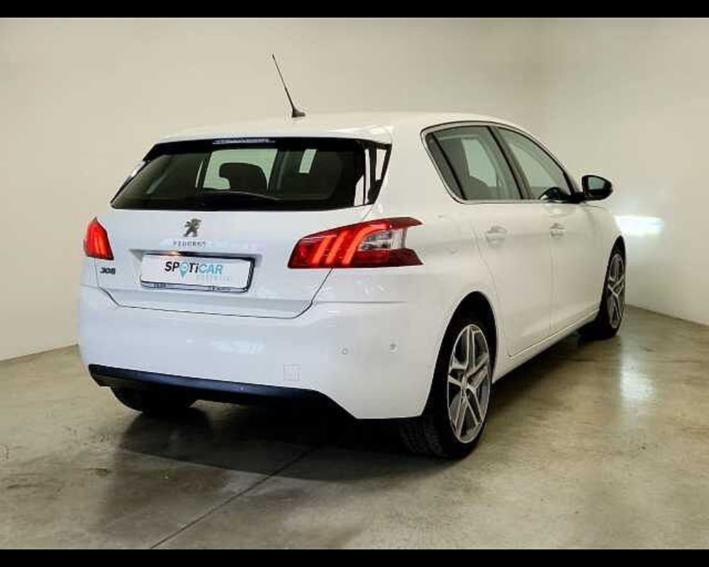 Peugeot 308 usata a Milano (4)