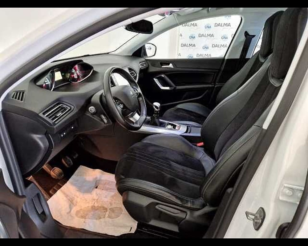 Peugeot 308 usata a Milano (6)