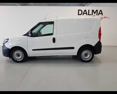 Fiat Dobl&ograve; Furgone cargo 1.6 mjt 120cv CH1 Business S&amp;S del 2022 usata a Solaro